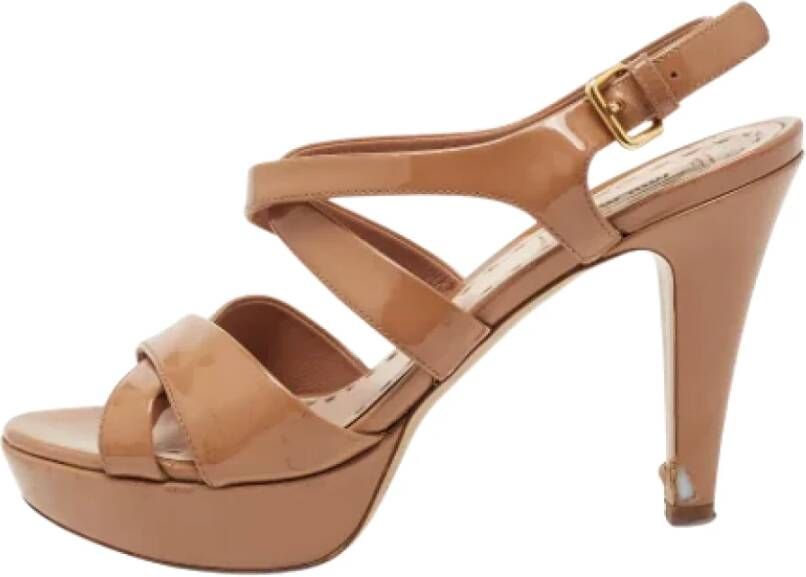 Miu Pre-owned Leather sandals Beige Dames