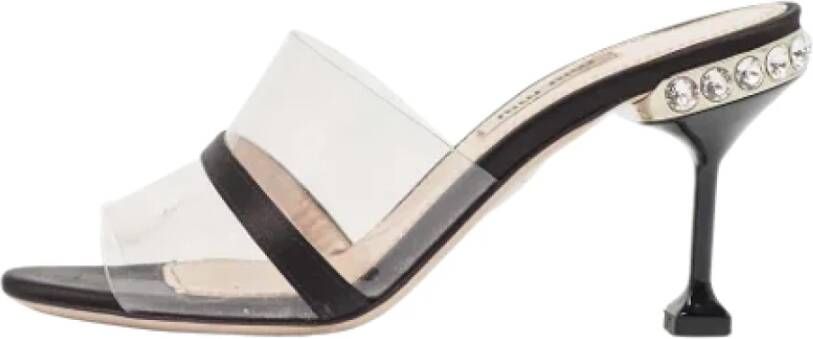 Miu Pre-owned Satin sandals White Dames