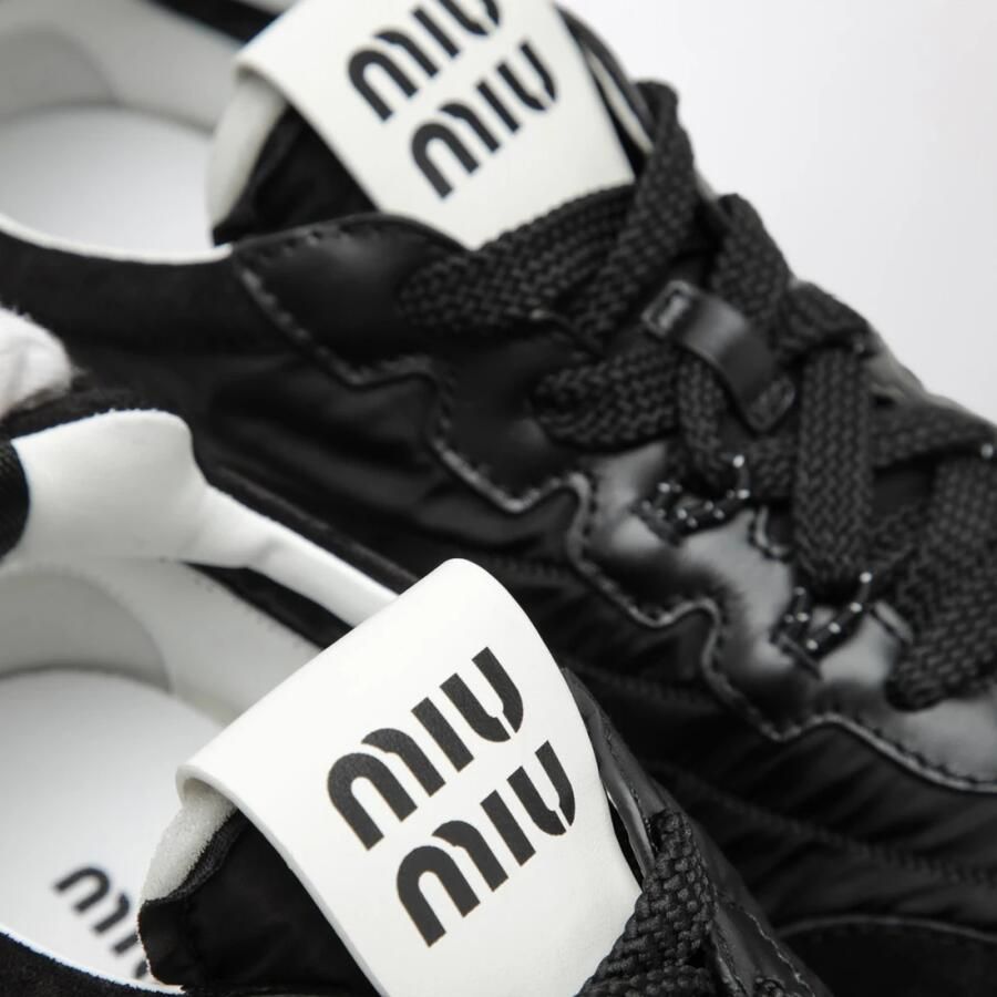 Miu Tyre Sneakers - Foto 3