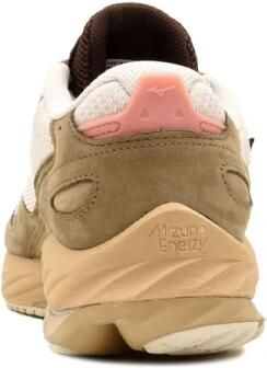 MIZUNO Lage Sneakers Dames Wave Rider Beta Bruin - Foto 4