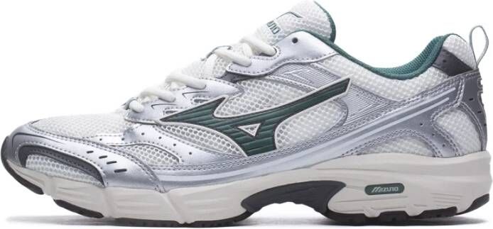 Mizuno Sneakers in Snow White Bistro Grey
