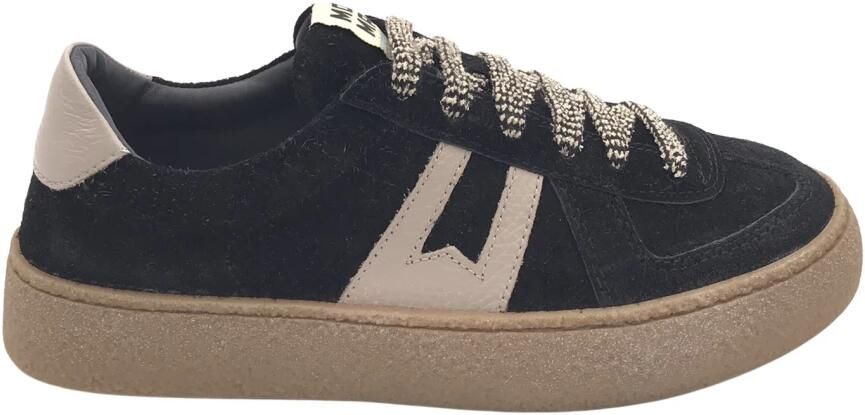 MOMA Kazan Sneaker