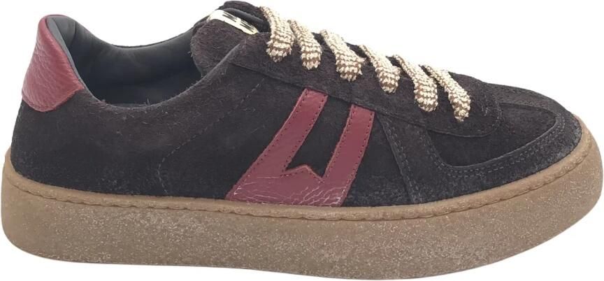 MOMA Kazan Sneaker