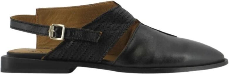 Moma Low Slingback Leather Shoe