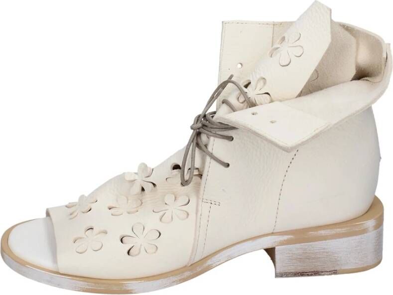 Moma Vintage leren enkellaarsjes White Dames