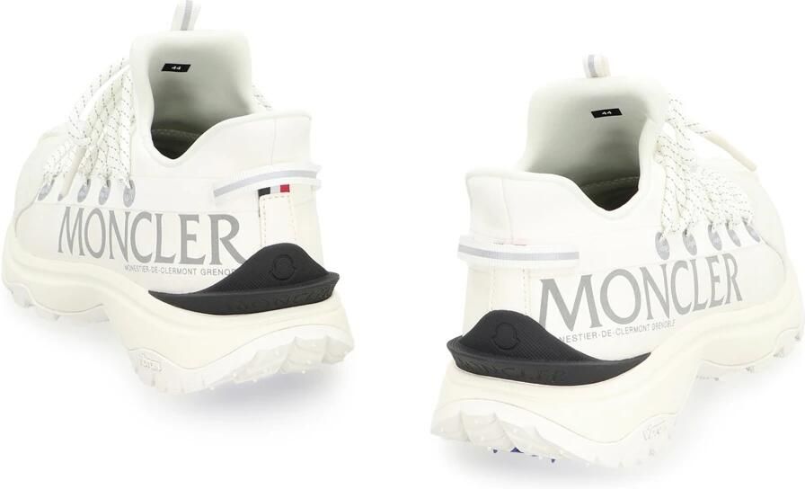 Moncler Low-Top Sneakers Ivory Sneakers With Prominent Logo in wit