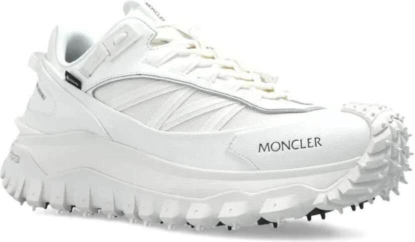 Moncler Witte Nylon Rubberen Zool Sneakers