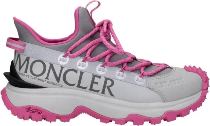 Moncler Roze Stoffen Sneakers met Zijlogo