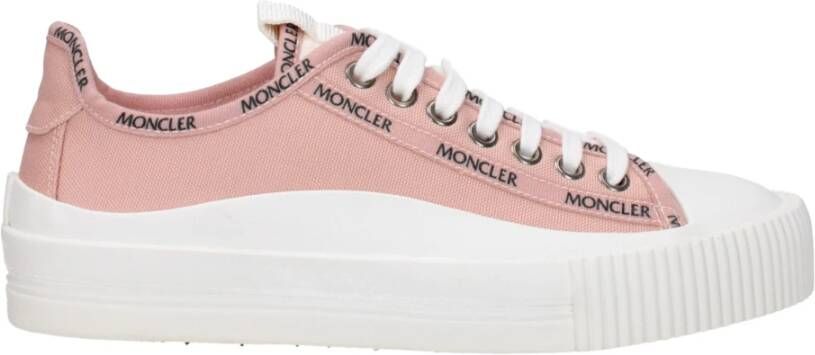 Moncler Roze Stoffen Sneakers Street Style