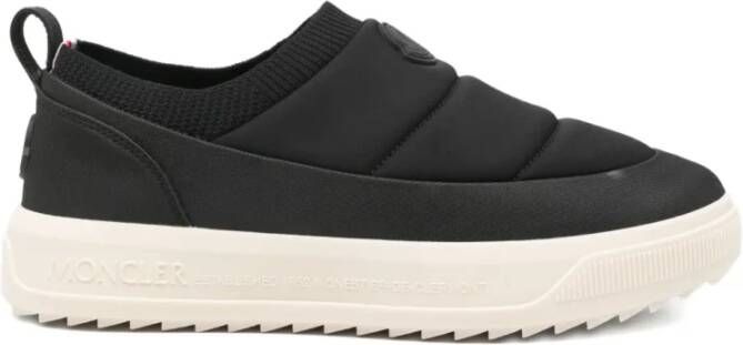Moncler Slip-On Sneakers met Gewatteerd Bovenwerk