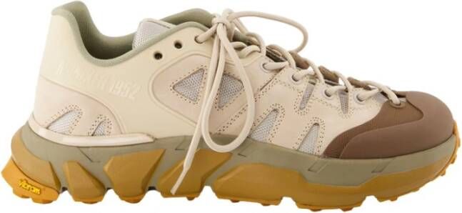 Moncler Beige Sneakers met Rubberen Zool Beige Heren