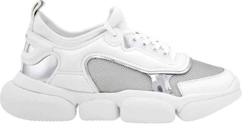 Moncler Witte Veterschoenen met Lage Top van Leer
