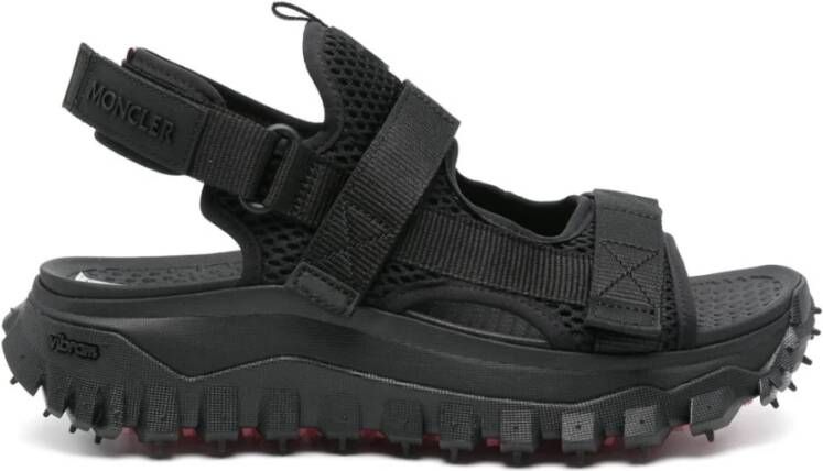 Moncler Zwarte sandalen voor een stijlvolle look