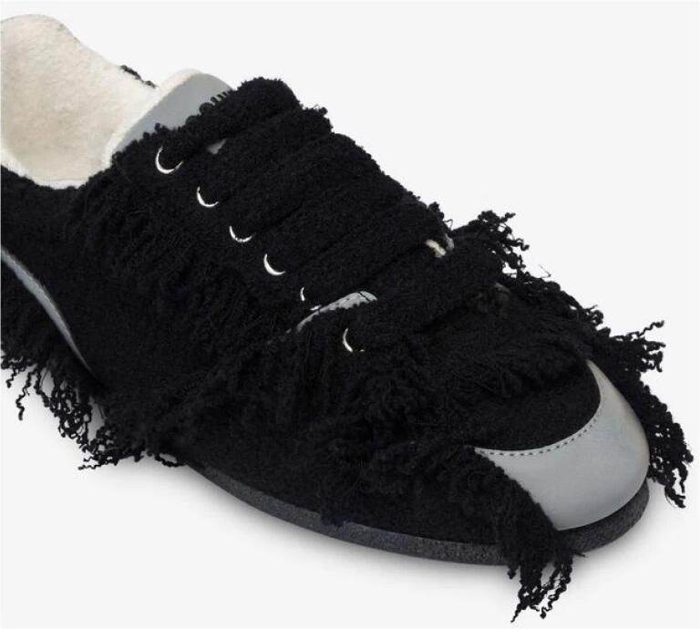 Moschino Bouclé Sneakers - Foto 2