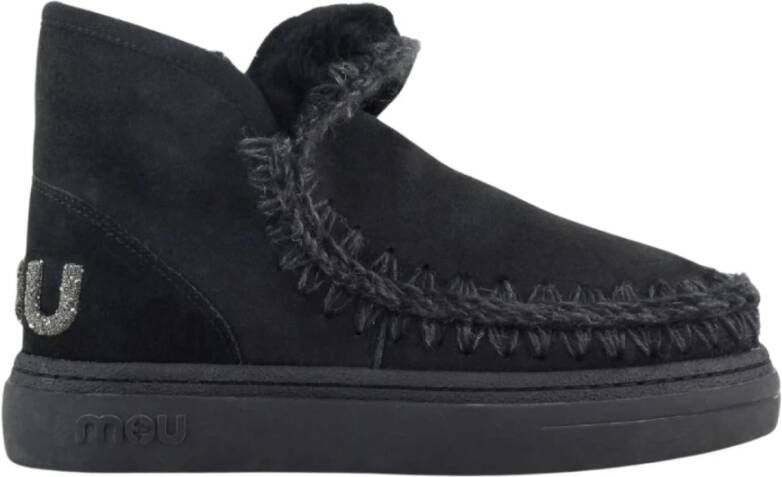 Mou Zwarte platte schoenen met ronde neus en ruwe wollen stiksels Black Dames