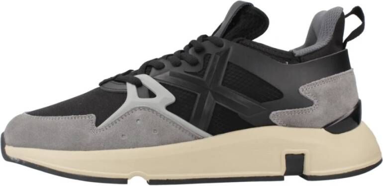 Munich Clik Sneakers