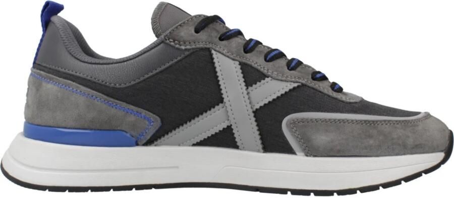 Munich Speed Sneakers