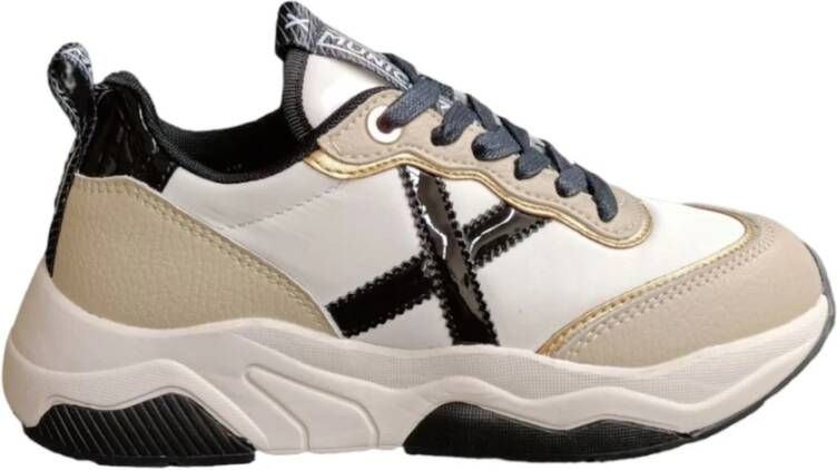 Munich Wave 105 Sneakers Stijlvol en Duurzaam Beige Heren