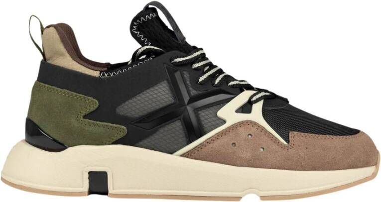 Munich Vintage-geïnspireerde Sneaker met Modern Design Multicolor