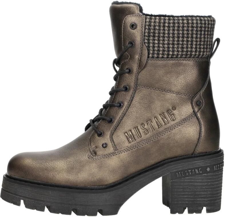 Mustang Veterschoenen Hak Veterschoenen Hak Goudkleur