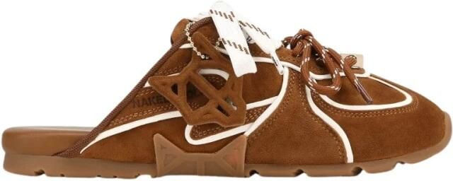 Naked Wolfe Admire Mule
