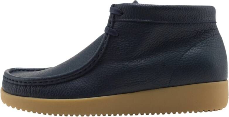 Nature Footwear Ellen Laars Leer