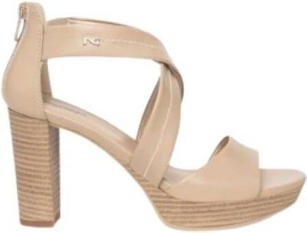 Nerogiardini Elegante leren sandalen met hak Beige Dames