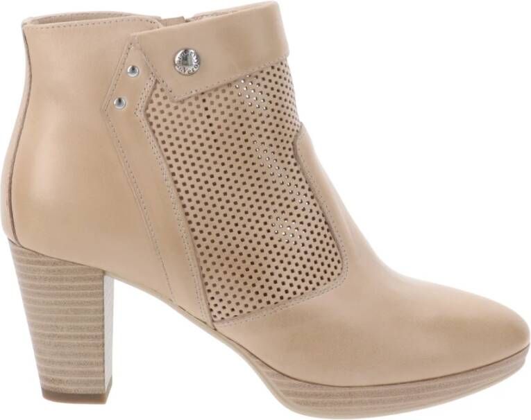 Nerogiardini Laarzen met hakken Beige Dames