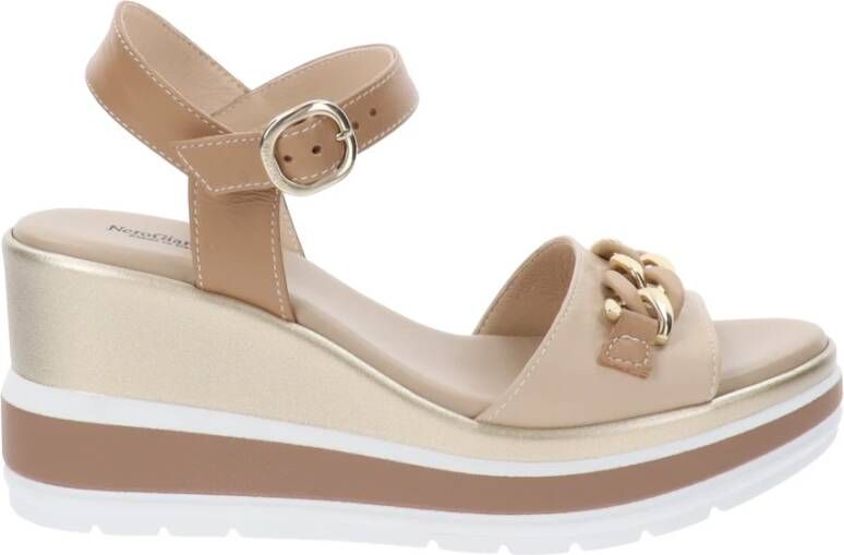 Nerogiardini Leren Gesp Sandalen Beige Dames