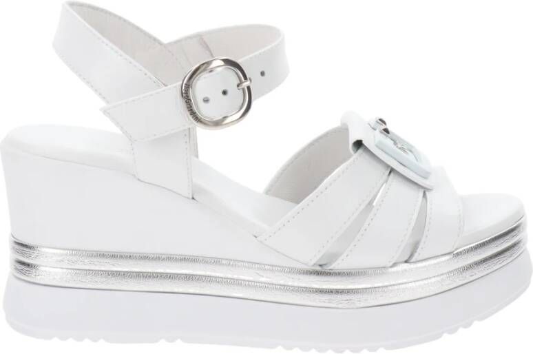 Nerogiardini Leren Gesp Sandalen White Dames