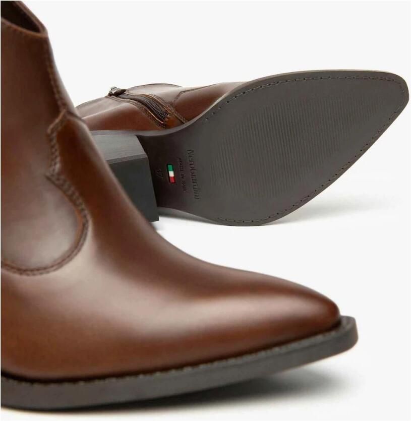 Nerogiardini Cow Enkellaarsjes