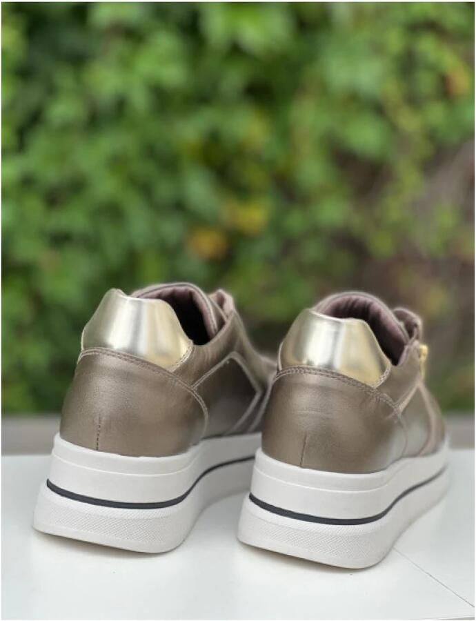 Nerogiardini Bruine Leren Sneakers met Ritssluiting Brown Dames