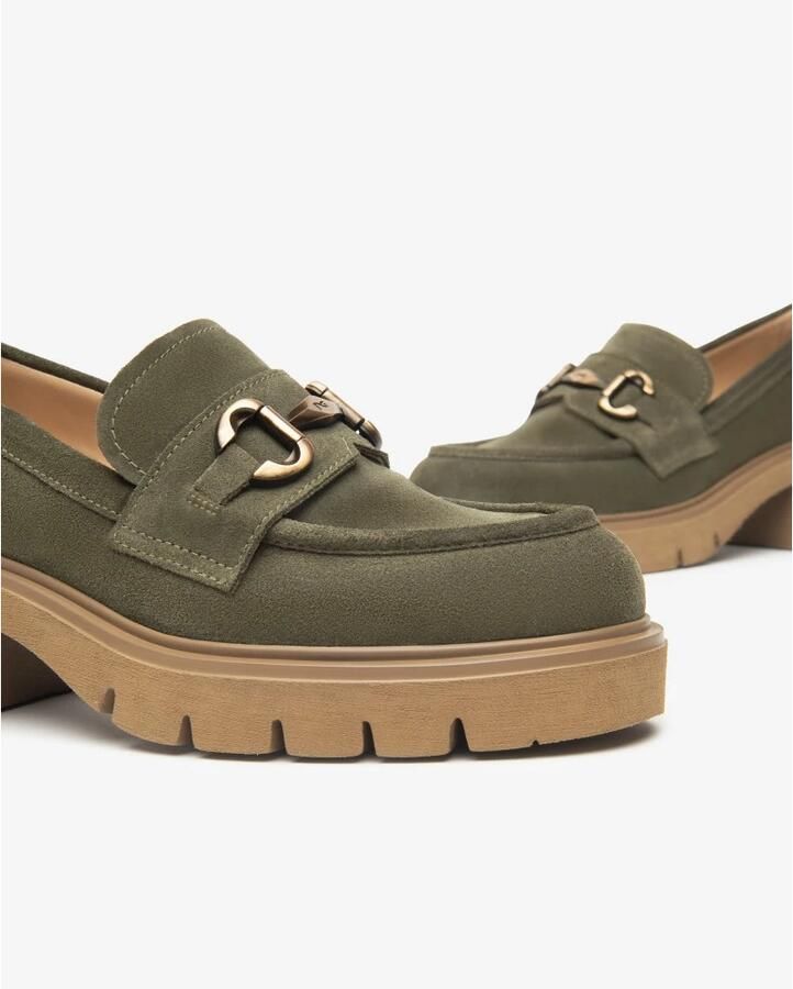 Nerogiardini Suède dames loafers metalen klem blokhak