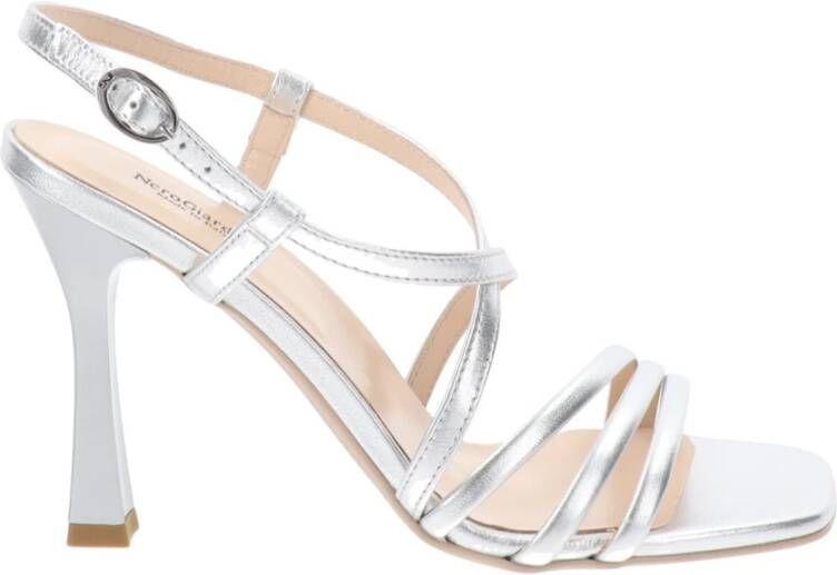 NeroGiardini Sandalen NERO GIARDINI 700 LAMINATO ARGENTO
