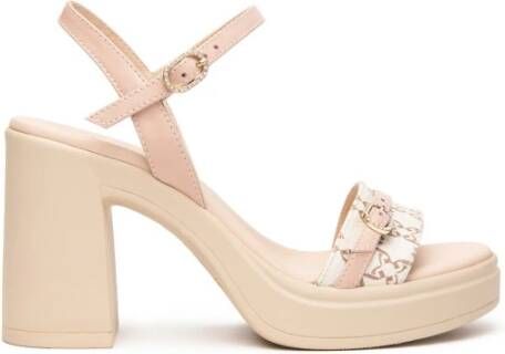 Nerogiardini Roze leren sandalen met plateau