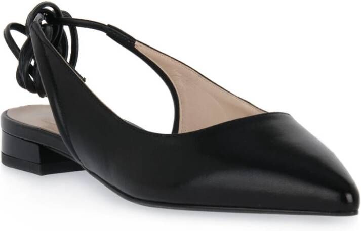 Nerogiardini Platte sandalen Black Dames