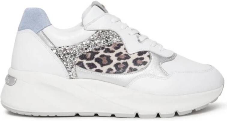 Nerogiardini Witte lage sneaker voor vrouwen