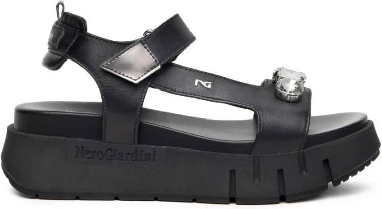 Nerogiardini Zwarte Sandalen met Stenen