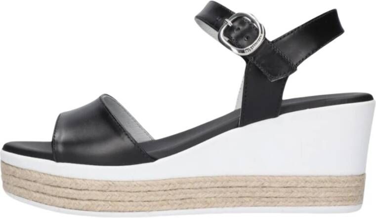 Nerogiardini Zwarte Sandalen Stijlvol en Comfortabel Black Dames