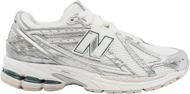 New Balance 1906R Schoenen Zilver Maat: 39.5 Textil Synthetisch Foot Locker