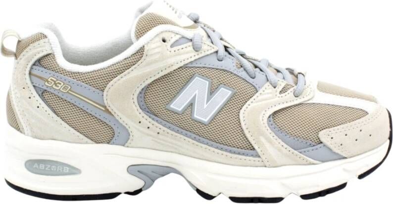 New Balance Ade de Mesh Sneakers met Suède Inzetstukken