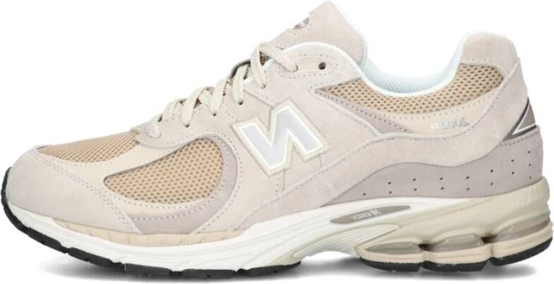 NEW BALANCE Lage Sneakers M2002r M Maat: 45 Materiaal: Suède Kleur: Beige