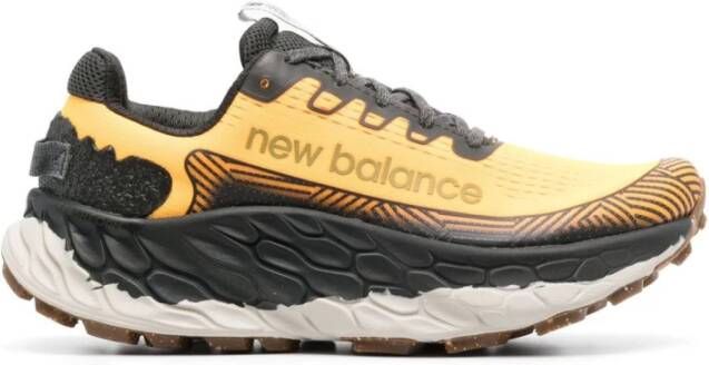 New Balance Klassieke Sneakers voor de Moderne Man Oranje Heren