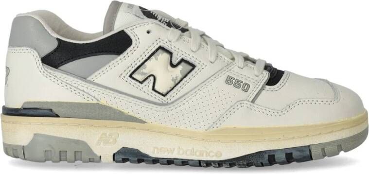 New Balance Witte Sneakers Stijlvol Ronde Neus Vetersluiting White Heren