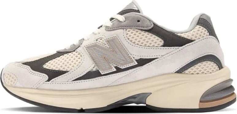 New Balance Grijze Witte Sneakers 2010 Stijl