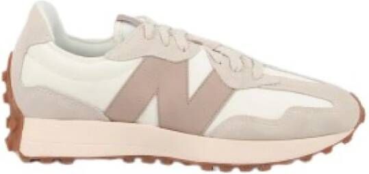 New Balance Beige Sneakers Elegante en Comfortabele Pasvorm Beige Unisex