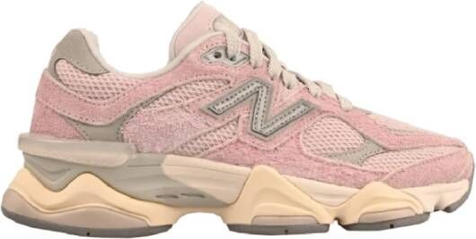 New Balance Innovatieve en Unieke Sneaker in Roze Pink Dames