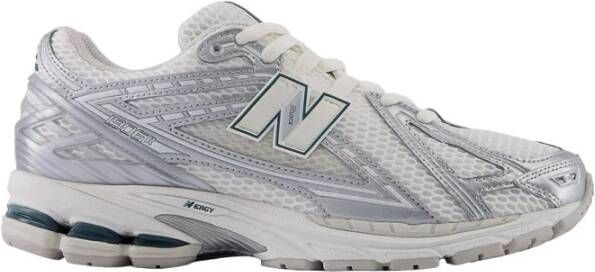 New Balance 1906R Schoenen Zilver Maat: 39.5 Textil Synthetisch Foot Locker