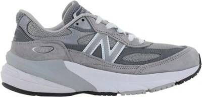 New Balance Grijze Sneakers met Geavanceerde Comforttechnologie Grijs
