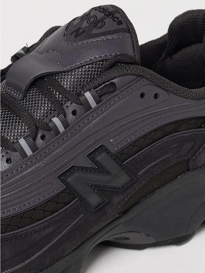 New Balance 1000 Running in zwart formaten: 42.5